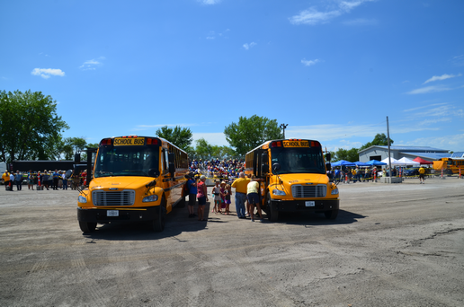 <p>509 Non-seat belt &amp; lap-shoulder seat belt evacuation&nbsp;drills</p>