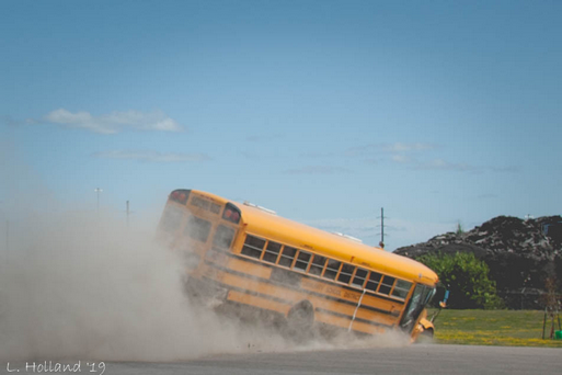 <p>604&nbsp;Bus Crash Demonstration Right Side View 2</p>