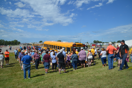 <p>653 Viewing the Crash Site 1</p>